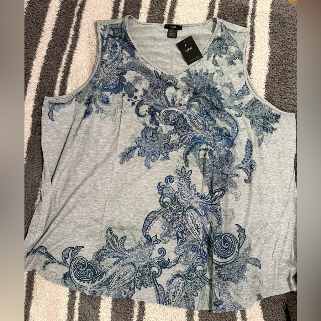 New Leebe Womens Plus V-Neck Printed Tank Size:4x